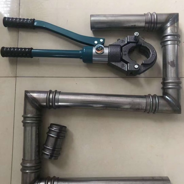 新宾鑫亿呈冷却管
